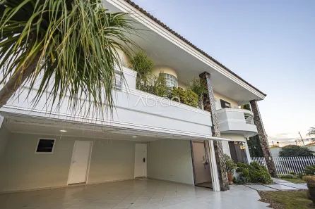 Casa com 3 Quartos à venda, 328m² no Vila Bancária, Campo Largo