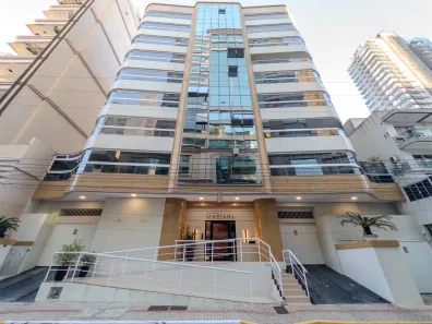 Apartamento com 4 Quartos para alugar, 120m² no Meia Praia, Itapema