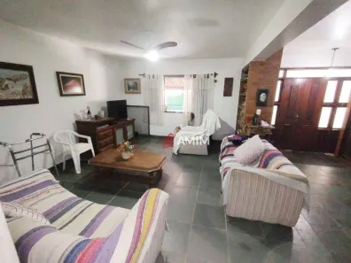 Casa com 4 Quartos à venda, 224m² no Pe Pequeno, Niterói