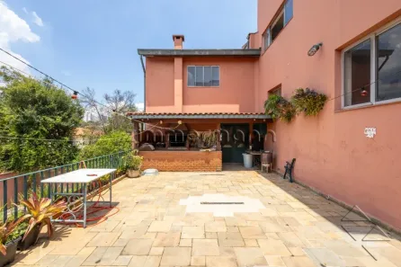 Sobrado com 7 Quartos à venda, 280m² no Pacaembu, São Paulo