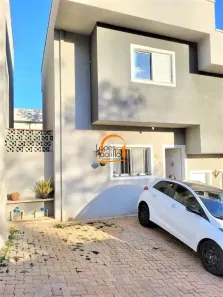 Casa com 2 Quartos à venda, 63m² no Jardim Santo Antônio, Atibaia