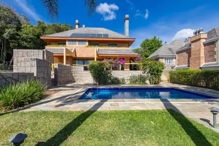 Casa com 4 Quartos à venda, 703m² no Vista Alegre, Curitiba