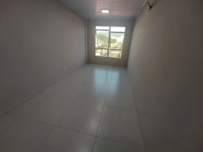 Sala Comercial para alugar, 28m² no Tanque, Rio de Janeiro