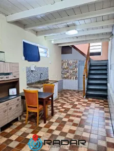 Casa com 1 Quarto para alugar, 80m² no Macuco, Santos