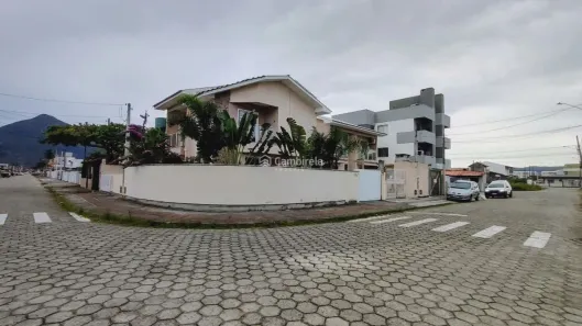 Sobrado com 2 Quartos à venda, 65m² no Barra do Aririú, Palhoça