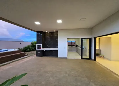 Casa de Condomínio com 3 Quartos à venda, 239m² no Boa Vista, Anápolis