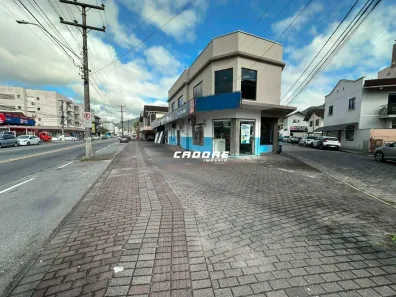 Sala Comercial para alugar, 30m² no Garcia, Blumenau