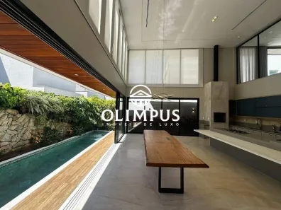 Casa de Condomínio com 4 Quartos para alugar, 300m² no Nova Uberlândia, Uberlândia