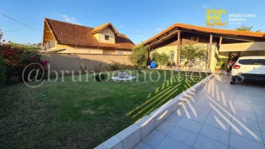 Casa com 5 Quartos à venda, 200m² no Cidade Nova Peruíbe, Peruíbe