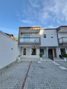 Casa de Condomínio com 3 Quartos à venda, 110m² no Itaipu, Niterói