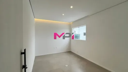 Sala Comercial para alugar, 12m² no Jardim Ana Maria, Jundiaí