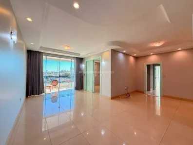 Apartamento com 3 Quartos para alugar, 191m² no Santa Maria, Uberaba