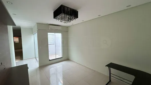 Casa com 3 Quartos para alugar, 111m² no Água Branca, Piracicaba
