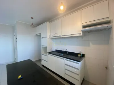 Apartamento com 3 Quartos para alugar, 75m² no Vila Industrial, São José dos Campos