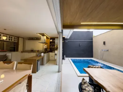 Sobrado com 3 Quartos à venda, 197m² no Jardim Vitória, Goiânia