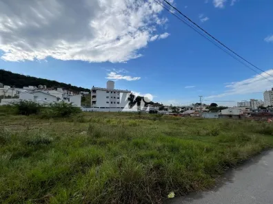 Lote/Terreno à venda, 300m² no São Sebastião, Palhoça