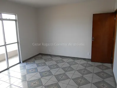 Apartamento com 2 Quartos para alugar, 60m² no Cerâmica, Juiz de Fora