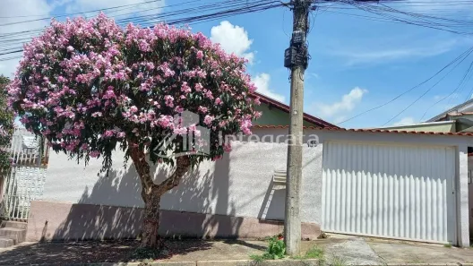 Casa com 2 Quartos à venda, 56m² no Jardim Santa Rosália, Poços de Caldas