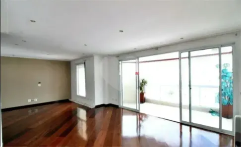 Apartamento com 3 Quartos à venda, 150m² no Vila Uberabinha, São Paulo