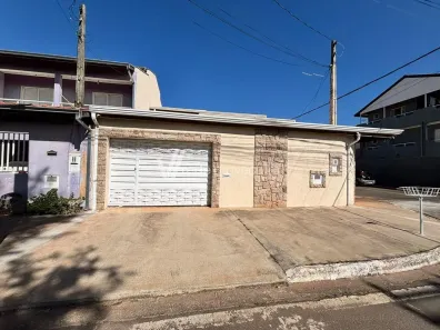 Casa com 3 Quartos à venda, 151m² no Conjunto Habitacional Vila Réggio, Campinas