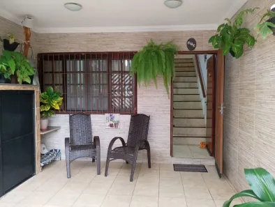 Sobrado com 2 Quartos à venda, 60m² no Maracanã, Praia Grande