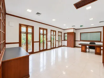 Sala Comercial para alugar, 234m² no Higienópolis, Porto Alegre