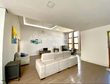 Casa com 5 Quartos à venda, 360m² no Jardim Estoril, Marília