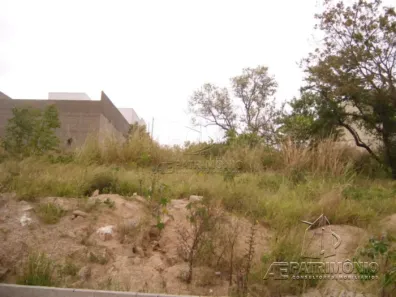 Lote/Terreno à venda, 300m² no Parque Santa Márcia, Votorantim