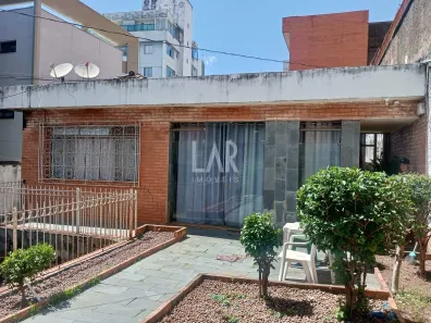 Casa com 3 Quartos à venda, 165m² no Coração de Jesus, Belo Horizonte