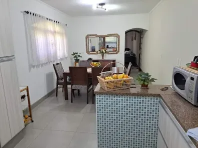 Sobrado com 3 Quartos à venda, 181m² no Vila Guarani, Santo André