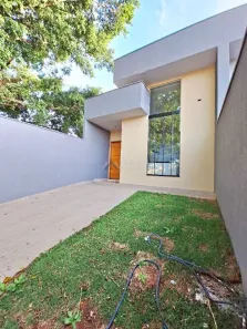 Casa com 2 Quartos à venda, 70m² no Colinas, Londrina