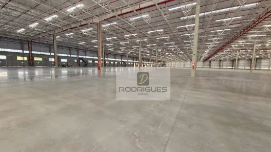 Galpão/Depósito/Armazém para alugar, 6715m² no Parque Jaçatuba, Santo André