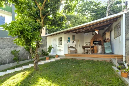 Casa com 3 Quartos à venda, 193m² no Agronômica, Florianópolis