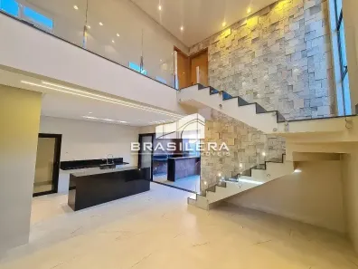 Casa com 3 Quartos à venda, 228m² no Jardins Capri, Senador Canedo
