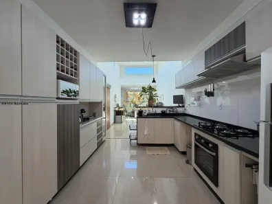 Casa de Condomínio com 3 Quartos à venda, 250m² no Jardim Golden Park Residence, Hortolândia