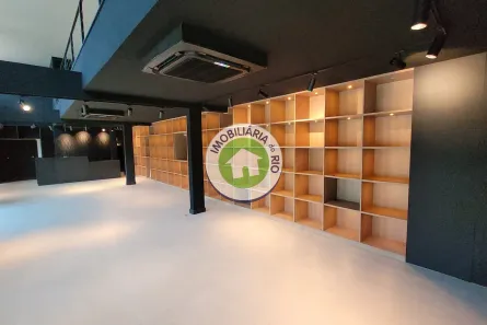 Ponto Comercial à venda, 208m² no Barra da Tijuca, Rio de Janeiro