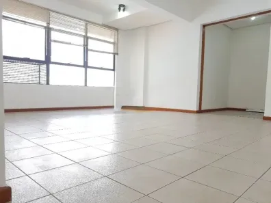 à venda, 45m² no Passo da Areia, Porto Alegre