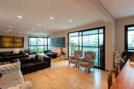 Apartamento com 4 Quartos para alugar, 243m² no Campo Belo, São Paulo