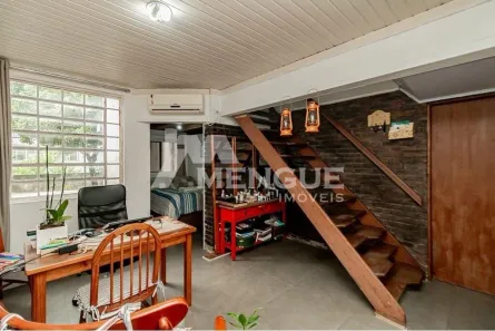 Casa com 3 Quartos à venda, 240m² no Jardim Itu, Porto Alegre