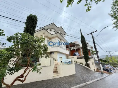 Casa com 3 Quartos à venda, 275m² no Pedra Branca, Palhoça
