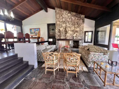 Casa com 3 Quartos à venda, 660m² no XANGRI-LÁ, Xangri-lá
