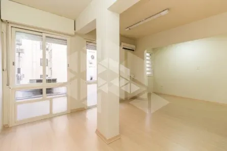 Sala Comercial à venda, 80m² no Centro Histórico, Porto Alegre