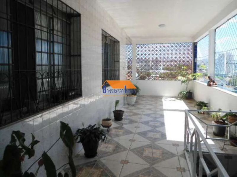 Casa com 5 quartos — Carlos Prates, Belo Horizonte