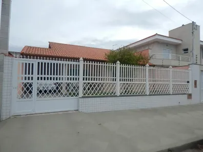 Casa com 3 Quartos à venda, 170m² no Balneário Stella Maris, Peruíbe