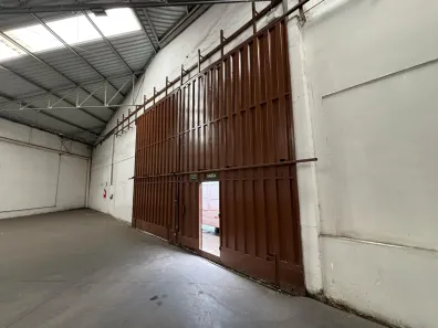 Galpão/Depósito/Armazém para alugar, 1400m² no Juliana, Belo Horizonte