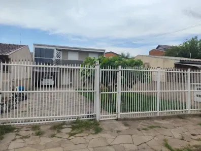 Sobrado com 4 Quartos à venda, 360m² no Sumaré, Alvorada