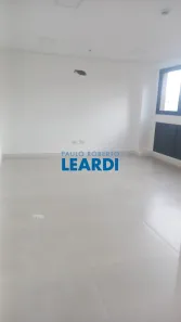 Sala Comercial para alugar, 37m² no Vila Assunção, Santo André
