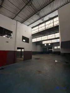 Galpão/Depósito/Armazém para alugar, 803m² no Canhema, Diadema