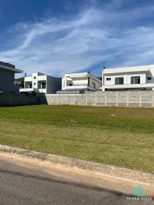 Lote/Terreno à venda, 359m² no Jardim Marlene Miranda, Taubaté
