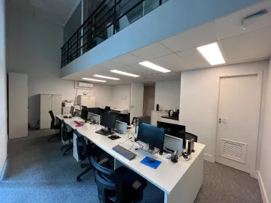 Sala Comercial à venda, 126m² no Cidade Monções, São Paulo